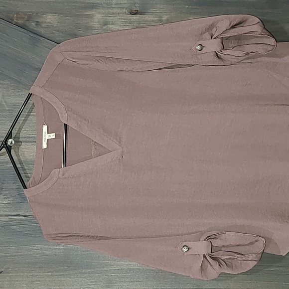 Beautiful blouse Maurices - Picture 1 of 3
